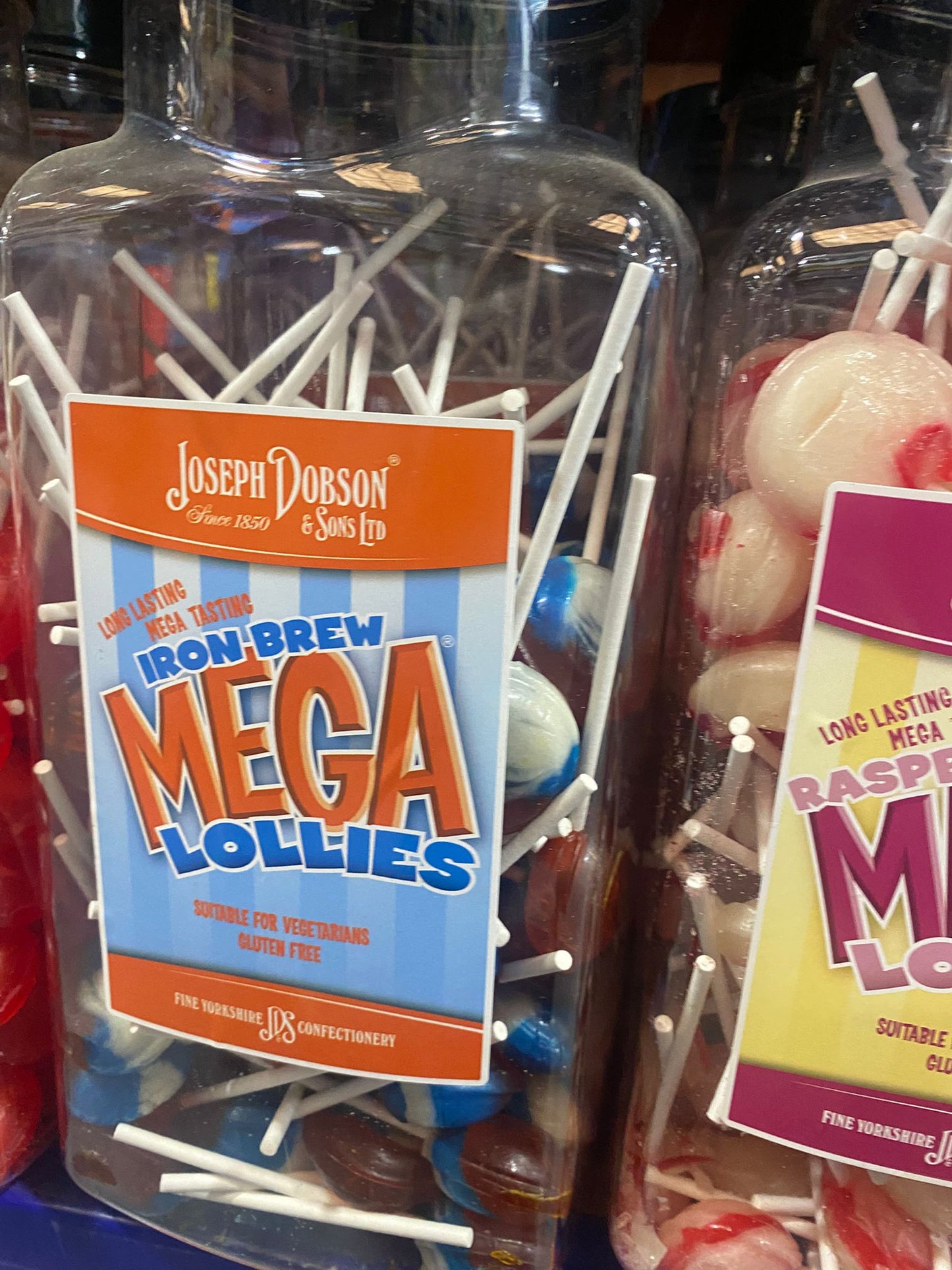 Mega Lollies ππππ₯€ β Single Flavour Bulk Sweets | Vegetarian, Gluten-Free & Natural Flavours (Pack of 90 Lollies) 1.99kg