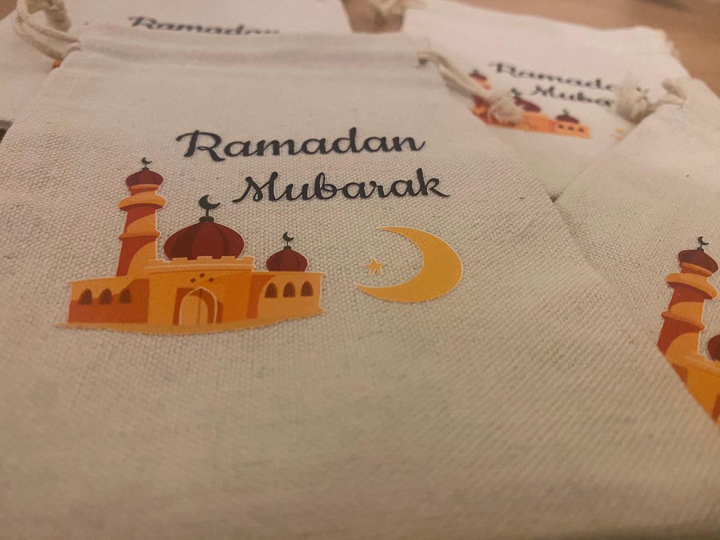 Ramadan Mubarak small canvas pack of 5 gift bags for children