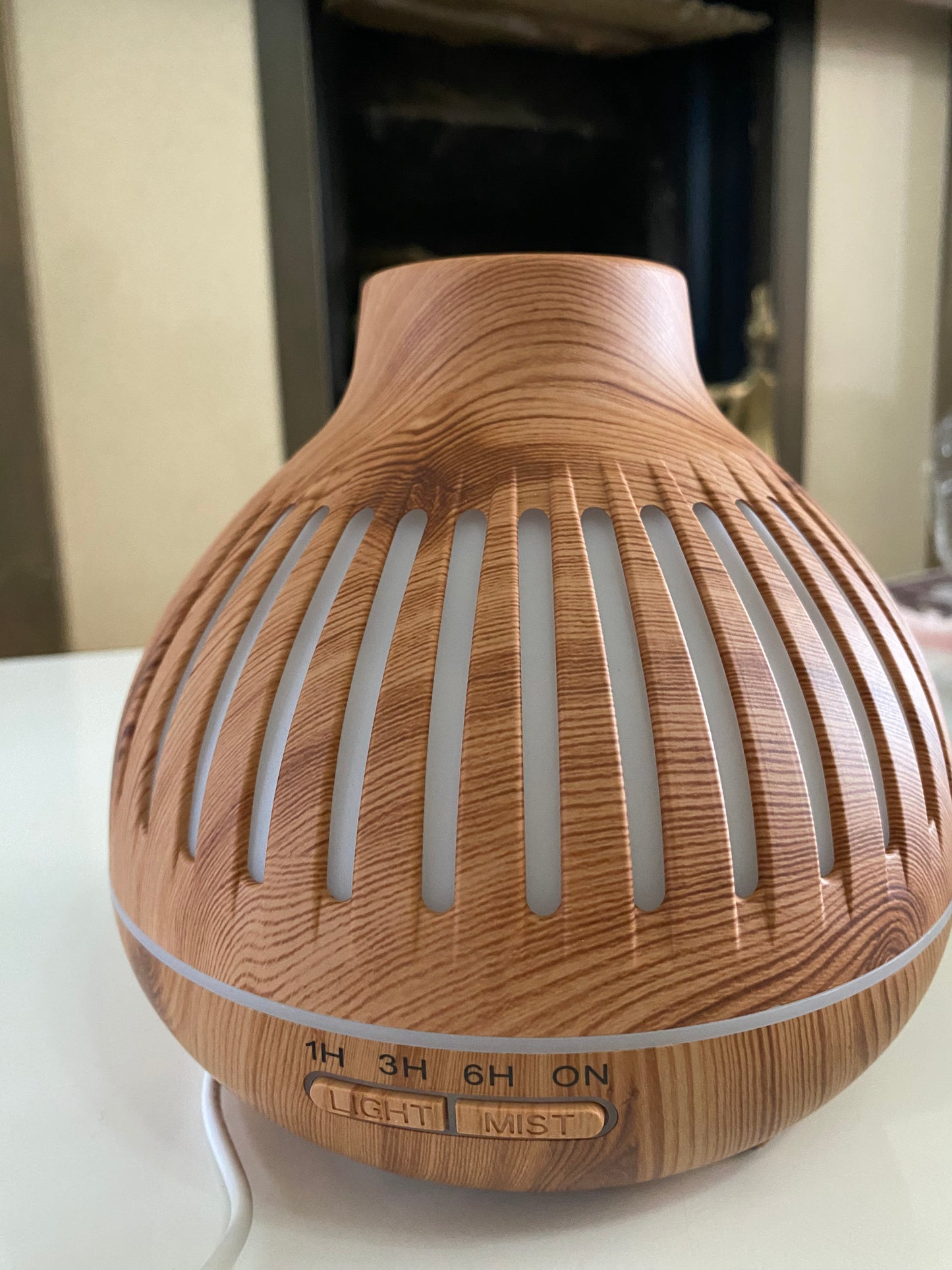 Aroma diffuser Dehumidifer wooden style with free oil