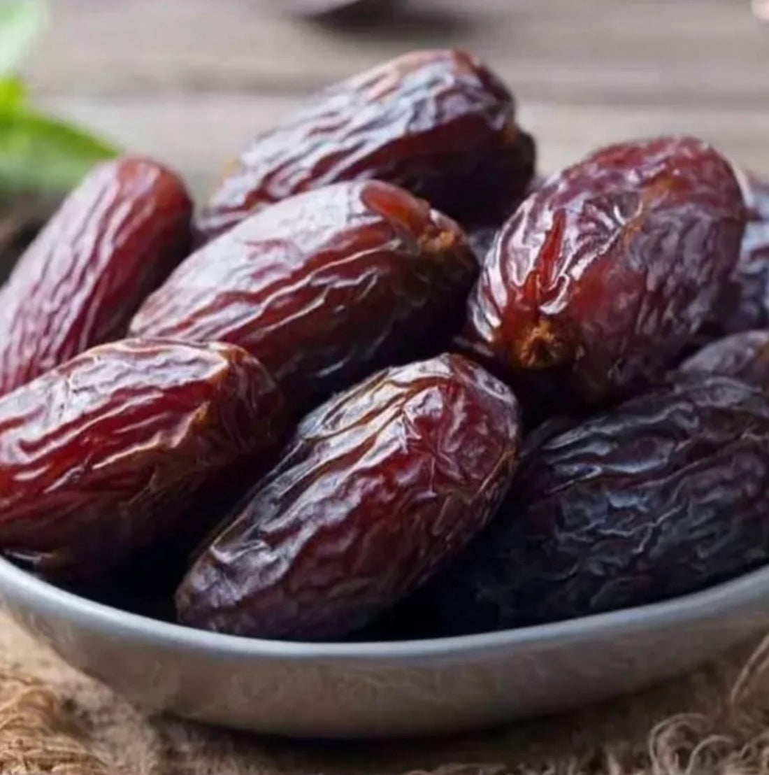 Medjool dates 900g