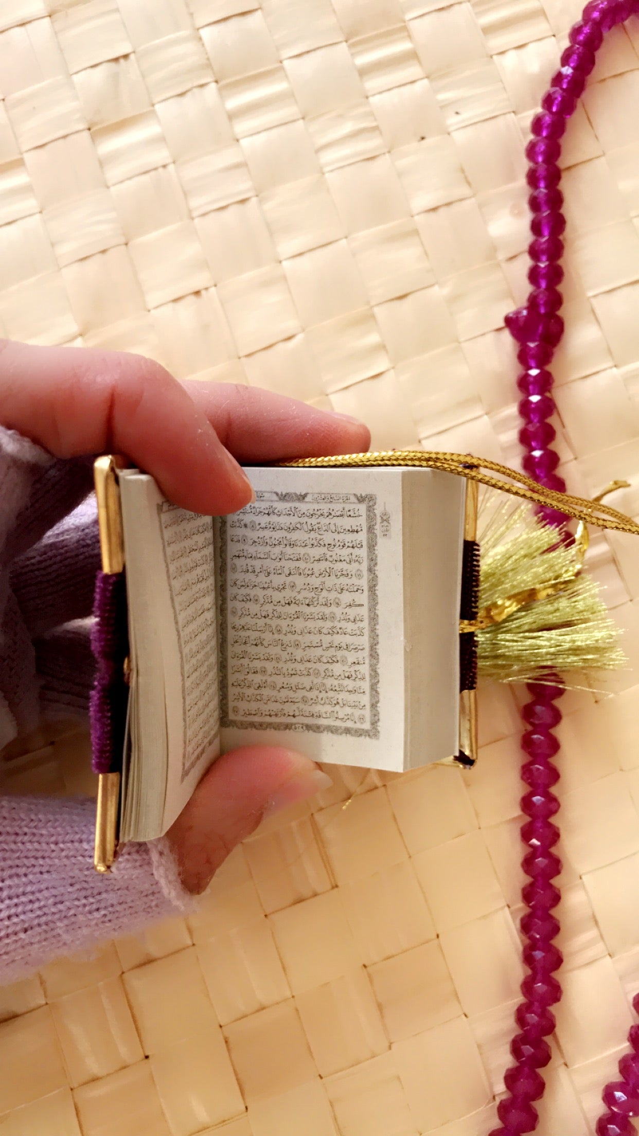 Mini Quran & Matching Tasbeeh prayer beads